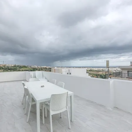 Lux Duplex Penthouse W/ Expansive Rooftop Terrace By 360 Estates Apartament San Ġwann