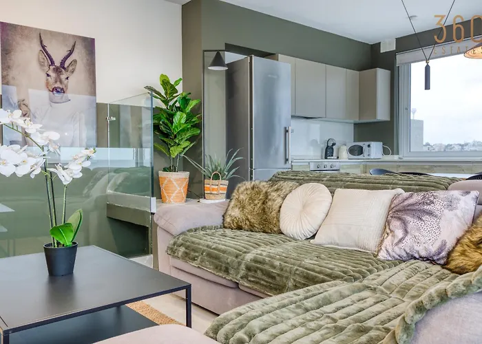 Appartement Lux Duplex Penthouse W/ Expansive Rooftop Terrace By 360 Estates