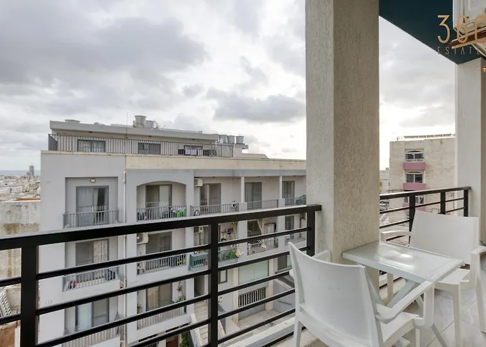 Lux Duplex Penthouse W/ Expansive Rooftop Terrace By 360 Estates Appartement